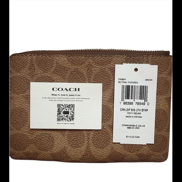 NWT coach Wristlet in tan and fuchsia - Picture 4 of 4